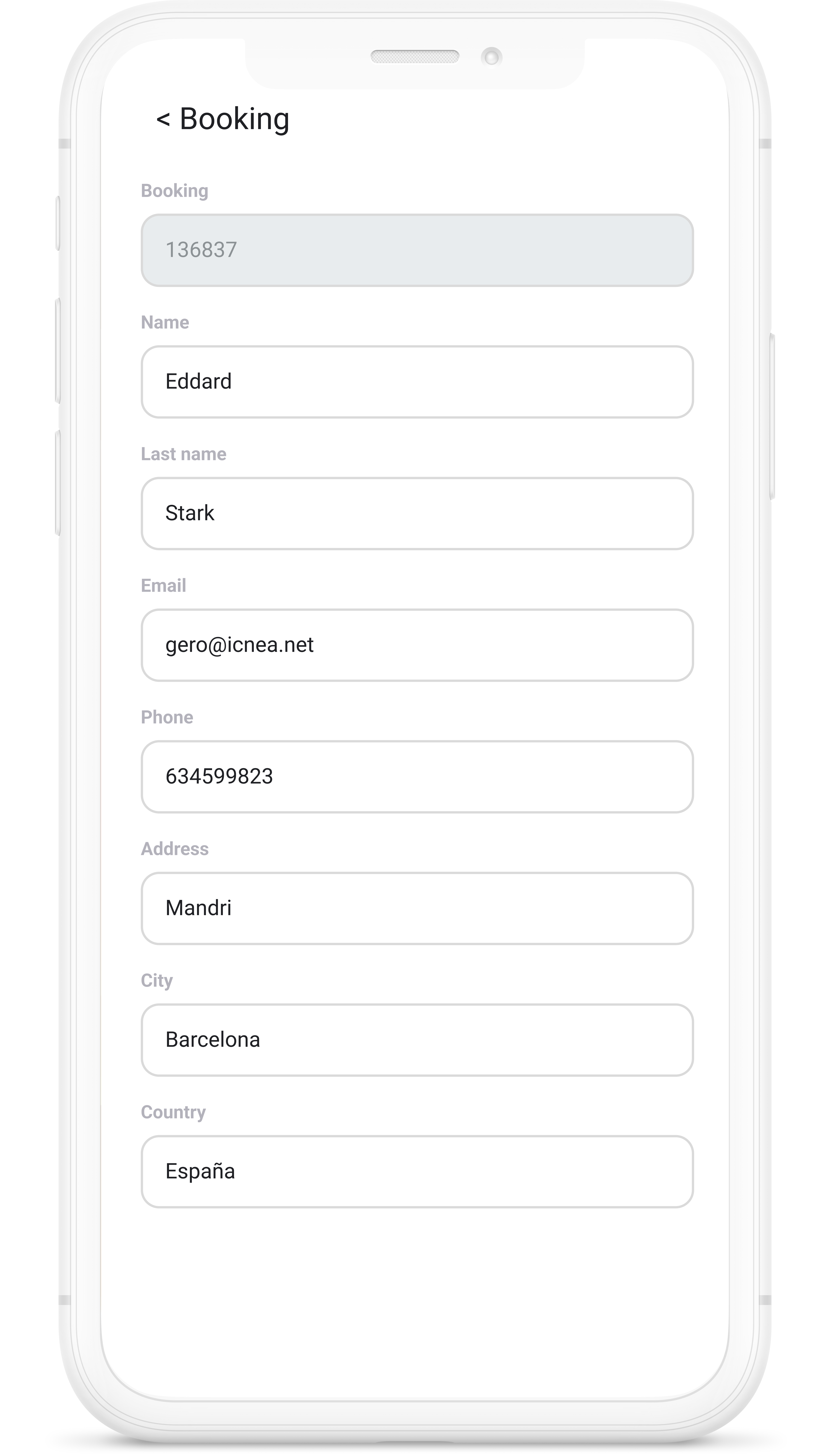 Dispositiu mòbil on es mostra els detalls de la reserva a l'app d'icnea